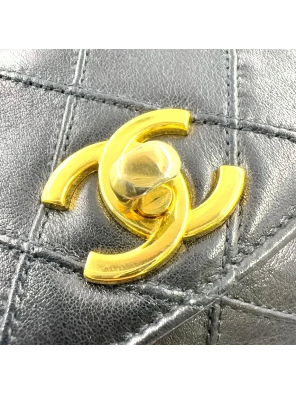 Chanel Quilted Turnlock Waist Pouch Belt Bag Unknown Lambskin Black Gold